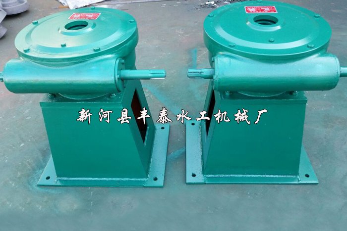 手搖螺桿式啟閉機1.jpg 手搖螺桿式啟閉機1.jpg