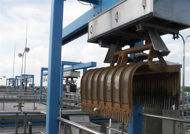 抓斗清污機(jī)