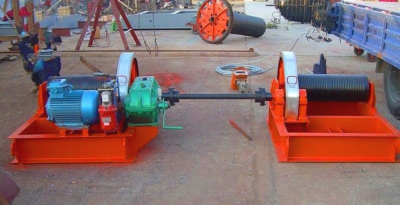 QPQ2、QPK2×(5-25)噸雙吊點卷揚式啟閉