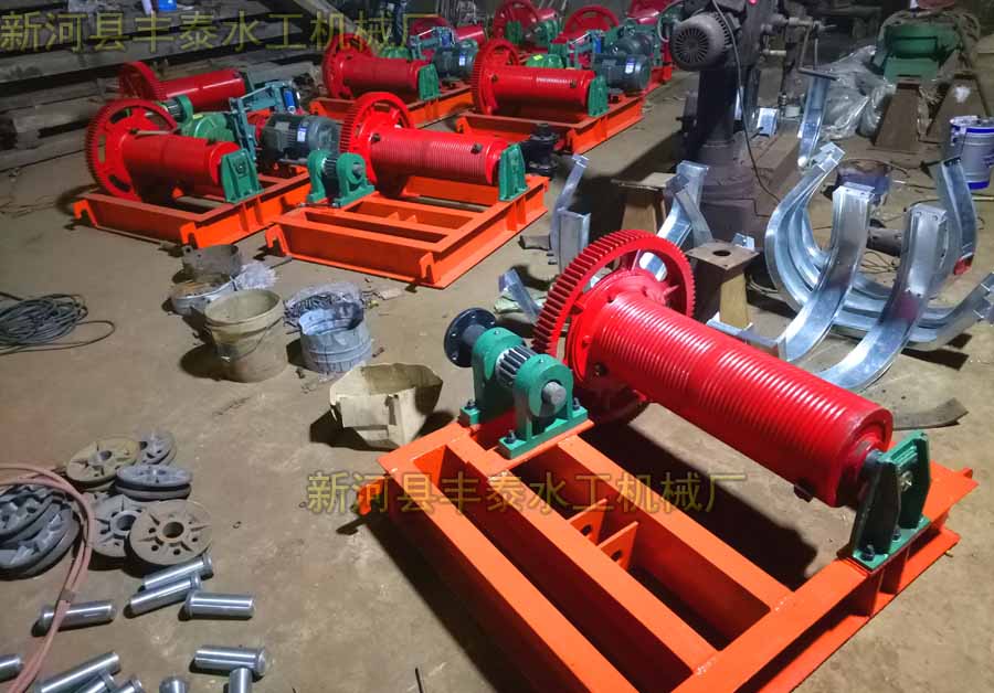 卷揚式啟閉機廠家*卷揚啟閉機介紹